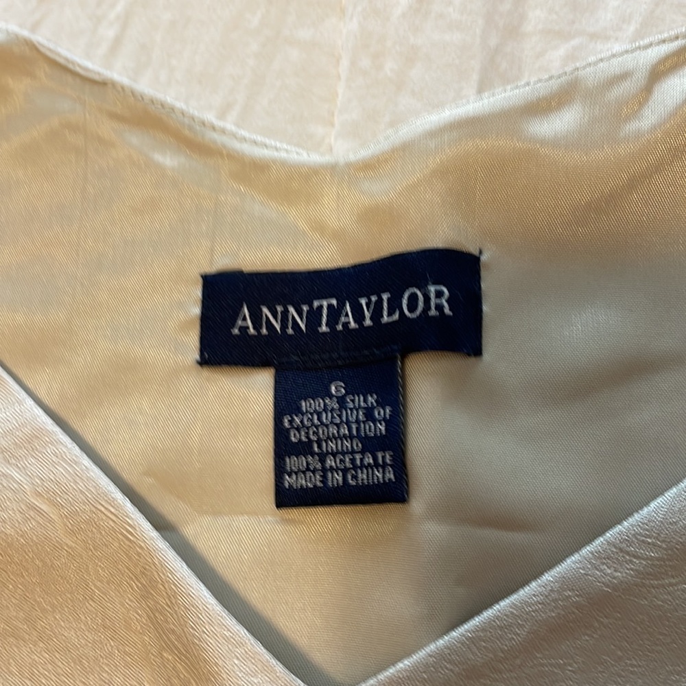 Ann Taylor shell tank - silk - Picture 6 of 10